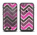 The Scratched Vintage Chevron Surface Apple iPhone 6/6s LifeProof Fre Case Skin Set