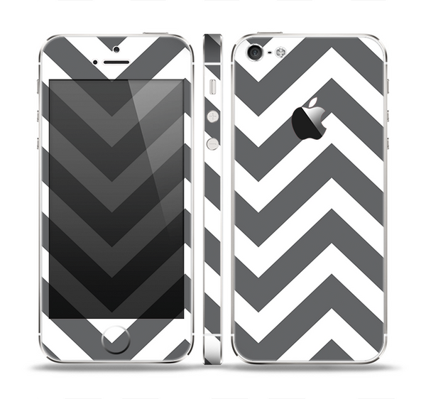 The Sharp Gray & White Chevron Pattern Skin Set for the Apple iPhone 5