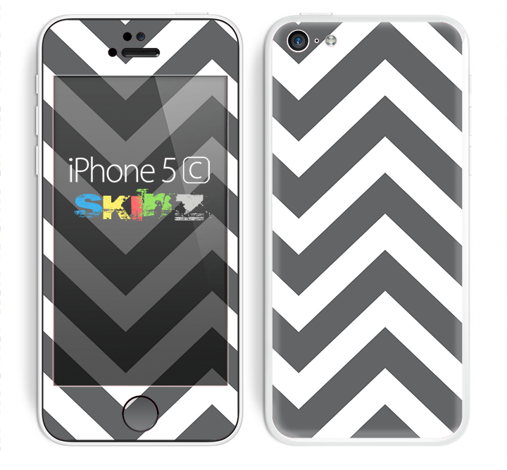 The Sharp Gray & White Chevron Pattern Skin for the Apple iPhone 5c