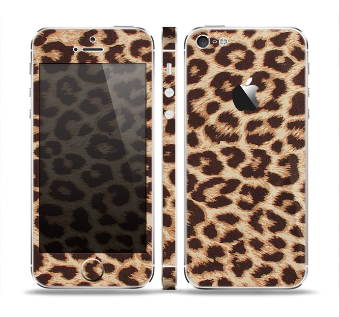 The Simple Vector Cheetah Print Skin Set for the Apple iPhone 5