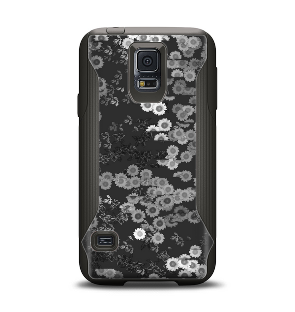 The Small Black and White Flower Sprouts Samsung Galaxy S5 Otterbox Commuter Case Skin Set