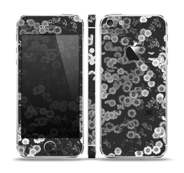 The Small Black and White Flower Sprouts Skin Set for the Apple iPhone 5