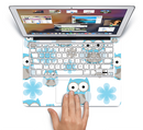 The Subtle Blue Cartoon Owls Skin Set for the Apple MacBook Pro 15" with Retina Display