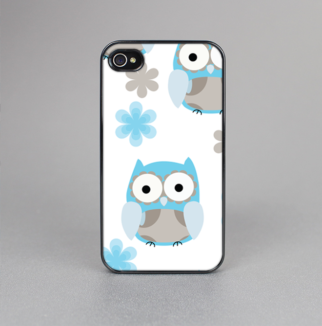 The Subtle Blue Cartoon Owls Skin-Sert for the Apple iPhone 4-4s Skin-Sert Case