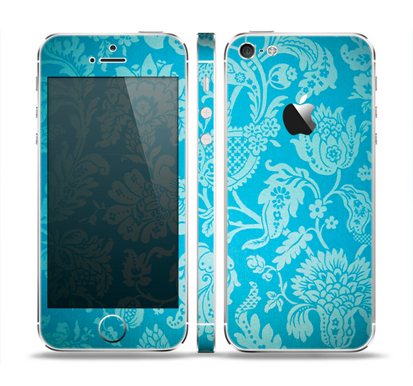 The Subtle Blue Floral Lace Pattern Skin Set for the Apple iPhone 5