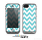 The Subtle Blue & White Chevron Pattern Skin for the Apple iPhone 5c LifeProof Case