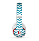 The Subtle Blue & White Chevron Pattern V2 Skin for the Beats by Dre Studio (2013+ Version) Headphones
