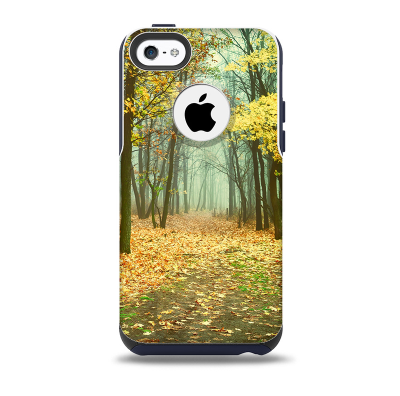 The Subtle Gold Autumn Forrest Skin for the iPhone 5c OtterBox Commuter Case