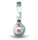 The Subtle Gray & White Floral Illustration Skin for the Beats by Dre Mixr Headphones