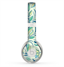 The Subtle Green Floral Vector Pattern Skin for the Beats by Dre Solo 2 Headphones