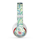 The Subtle Green Floral Vector Pattern Skin for the Beats by Dre Studio (2013+ Version) Headphones