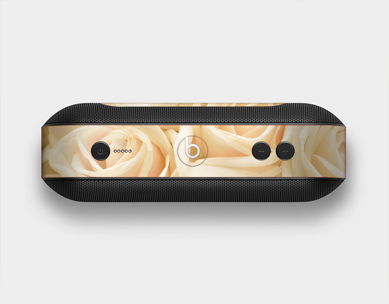 The Subtle Roses Skin Set for the Beats Pill Plus