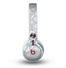 The Subtle White and Blue Floral Laced V32 Skin for the Beats by Dre Mixr Headphones