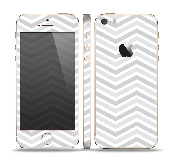 The Subtle Wide White & Gray Chevron Skin Set for the Apple iPhone 5s