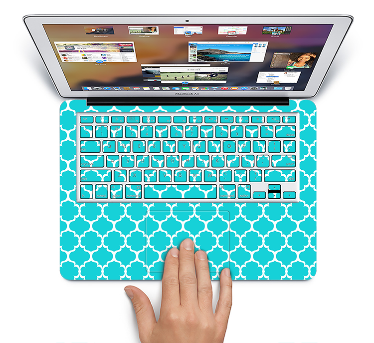 The Teal And White Seamless Morocan Pattern Skin Set for the Apple MacBook Pro 15" with Retina Display