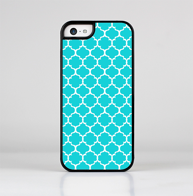 The Teal And White Seamless Morocan Pattern Skin-Sert for the Apple iPhone 5c Skin-Sert Case