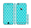 The Teal And White Seamless Morocan Pattern Sectioned Skin Series for the Apple iPhone 6s Plus