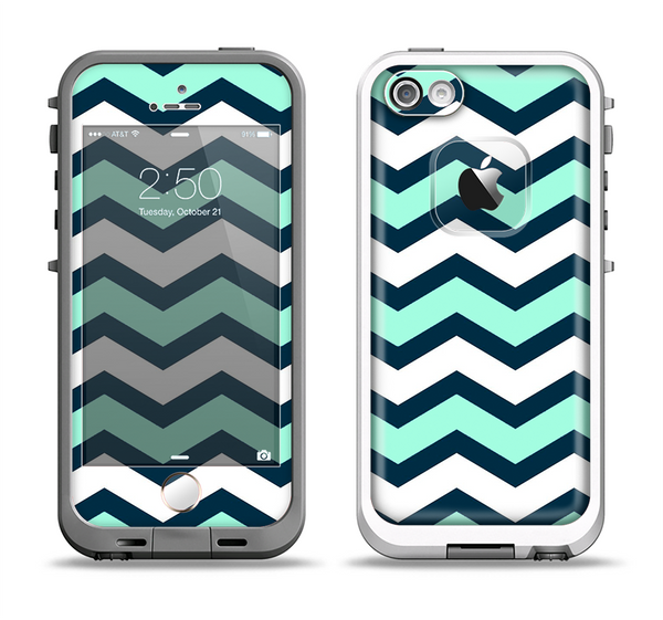 The Teal & Blue Wide Chevron Pattern Apple iPhone 5-5s LifeProof Fre Case Skin Set
