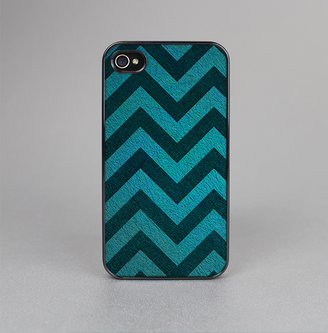 The Teal Grunge Chevron Pattern Skin-Sert for the Apple iPhone 4-4s Skin-Sert Case