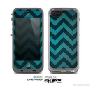 The Teal Grunge Chevron Pattern Skin for the Apple iPhone 5c LifeProof Case