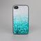 The Aqua Blue & Silver Glimmer Fade Skin-Sert Case for the Apple iPhone 4-4s