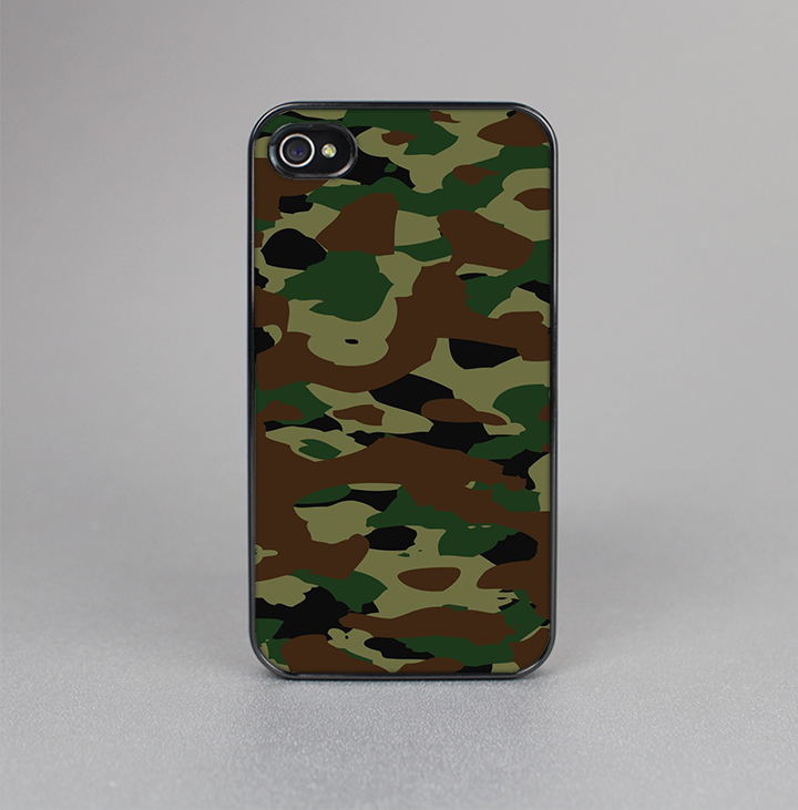The Traditional Camouflage Skin-Sert for the Apple iPhone 4-4s Skin-Sert Case