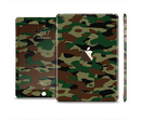 The Traditional Camouflage Full Body Skin Set for the Apple iPad Mini 3