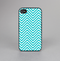 The Trendy Blue & White Sharp Chevron Pattern Skin-Sert for the Apple iPhone 4-4s Skin-Sert Case