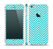 The Trendy Blue & White Sharp Chevron Pattern Skin Set for the Apple iPhone 5s