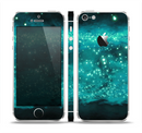 The Trendy Green Space Surface Skin Set for the Apple iPhone 5