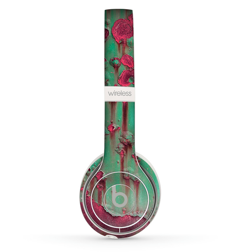 The Trendy Green with Pink Rust Skin Set for the Beats by Dre Solo 2 Wireless Headphones
