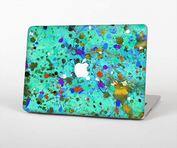 The Trendy Green with Splattered Paint Droplets Skin Set for the Apple MacBook Pro 15" with Retina Display