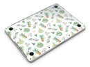 The_Tropical_Pineapple_and_Floral_Pattern_-_13_MacBook_Pro_-_V6.jpg