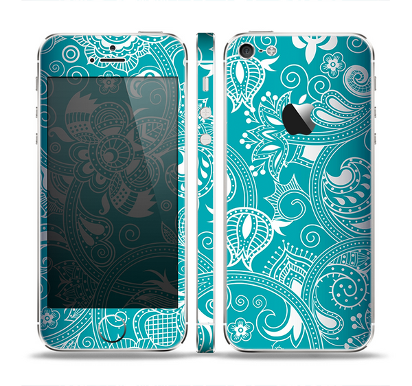 The Turquoise Fancy White Floral Design Skin Set for the Apple iPhone 5