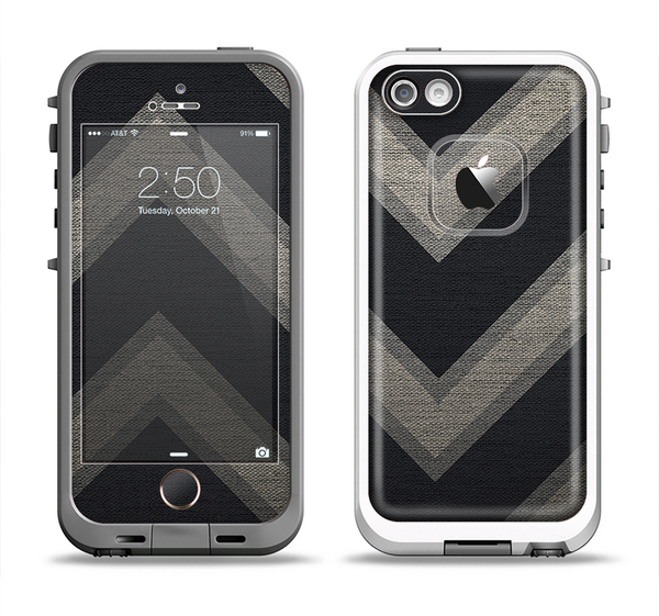 The Two-Toned Dark Black Wide Chevron Pattern Apple iPhone 5-5s LifeProof Fre Case Skin Set