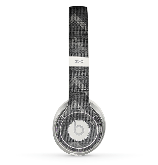 The Two-Toned Dark Black Wide Chevron Pattern V3 Skin for the Beats by Dre Solo 2 Headphones