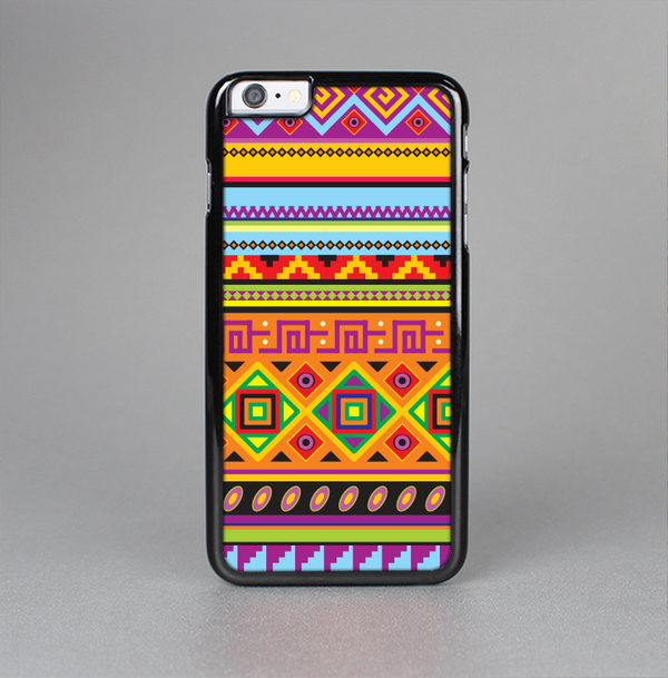 The Vector Gold & Purple Aztec Pattern V32 Skin-Sert Case for the Apple iPhone 6 Plus