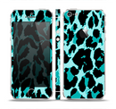 The Vector Hot Turquoise Cheetah Print Skin Set for the Apple iPhone 5