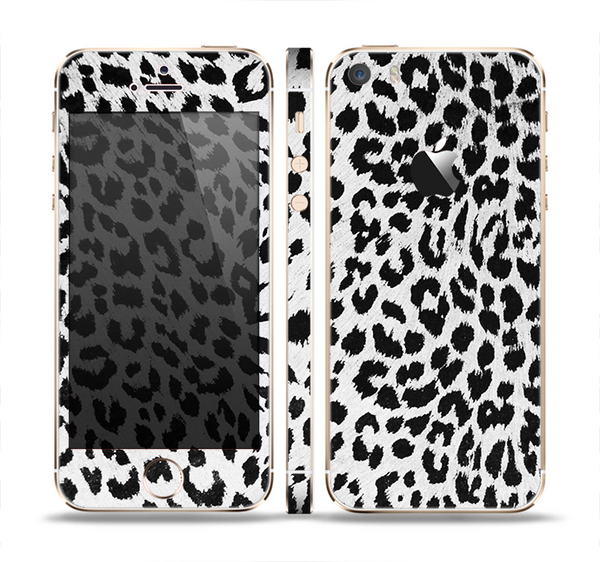 The Vector Leopard Animal Print Skin Set for the Apple iPhone 5s