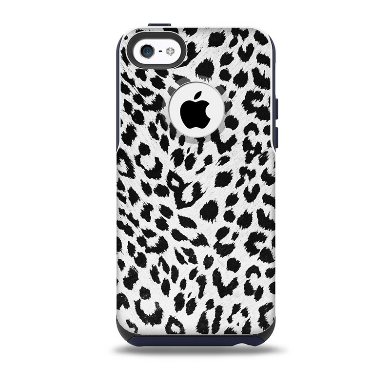 The Vector Leopard Animal Print Skin for the iPhone 5c OtterBox Commuter Case