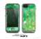 The Vector Shiny Green Crystal Pattern Skin for the Apple iPhone 5c LifeProof Case