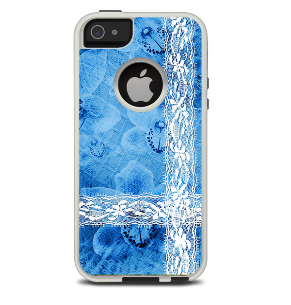 The Vibrant Blue & White Floral Lace Skin For The iPhone 5-5s Otterbox Commuter Case