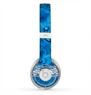 The Vibrant Blue & White Floral Lace Skin for the Beats by Dre Solo 2 Headphones