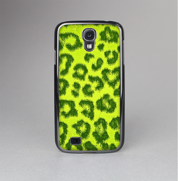 The Vibrant Green Cheetah Skin-Sert Case for the Samsung Galaxy S4