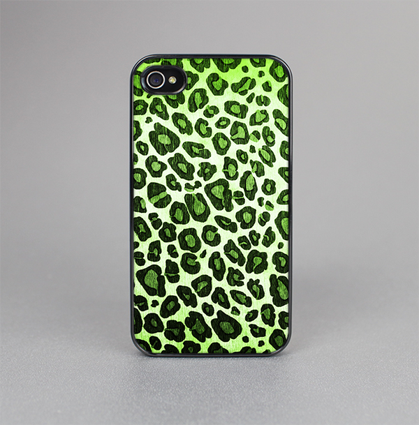 The Vibrant Green Leopard Print Skin-Sert for the Apple iPhone 4-4s Skin-Sert Case