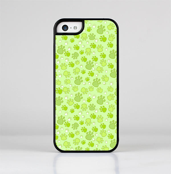 The Vibrant Green Paw Prints Skin-Sert Case for the Apple iPhone 5c