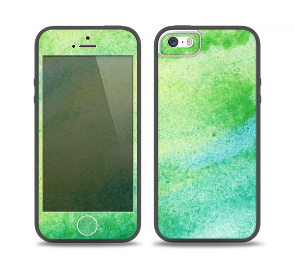 The Vibrant Green Watercolor Panel Skin Set for the iPhone 5-5s Skech Glow Case