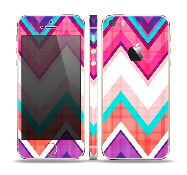 The Vibrant Teal & Colored Chevron Pattern V1 Skin Set for the Apple iPhone 5s