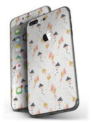 The_Vintage_All_Over_Kite_Flying_Pattern_-_iPhone_7_Plus_-_FullBody_4PC_v4.jpg