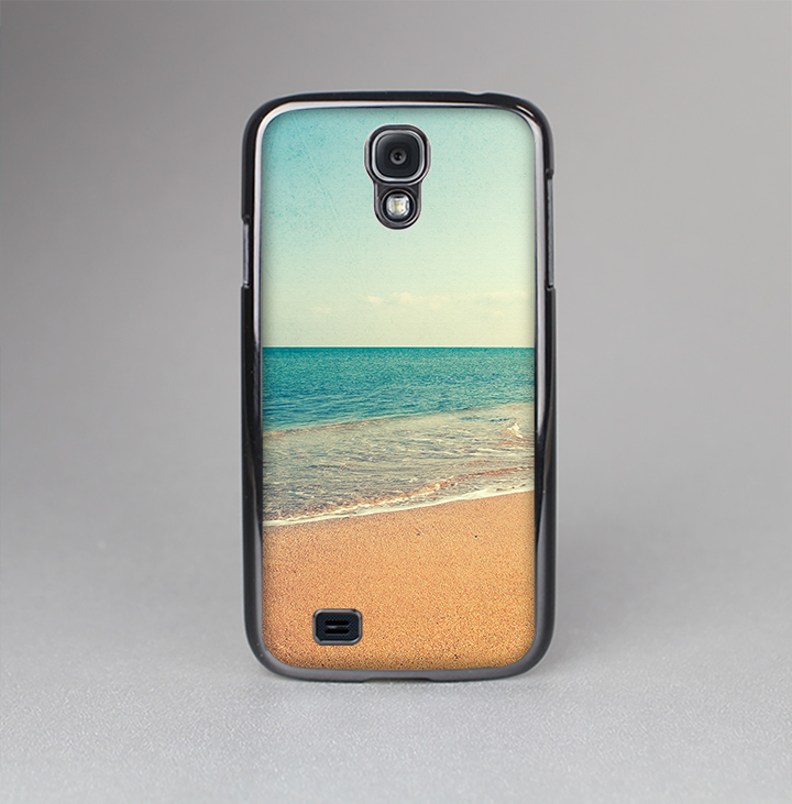 The Vintage Beach Scene Skin-Sert Case for the Samsung Galaxy S4